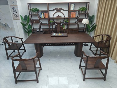 鹏程万里大板茶台（新款） 【规格】200/220/240*90*74CM长宽高 【材质】非洲檀木 【颜色】北美黑胡桃 全实木大板，宋氏美学风， 甄选品质，质量过硬，总裁首选