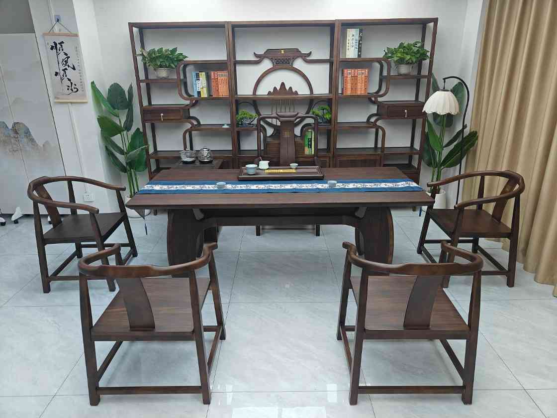 福瑞呈祥大板茶台（新款） 【规格】200/220/240*90*74CM长宽高 【材质】非洲檀木 【颜色】北美黑胡桃 全实木大板，宋氏美学风， 甄选品质，质量过硬，总裁首选(图1)